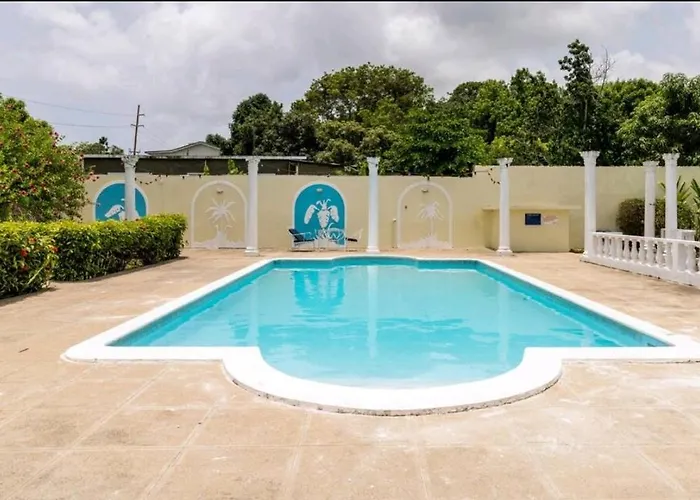 Sleek 4ppl Apartment, Gated, Parking Wifi Pool Yes We Have Power And Water *