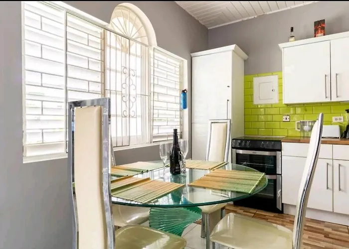 Apartamento Sleek 4ppl Apartment, Gated, Parking Wifi Pool Yes We Have Power And Water *